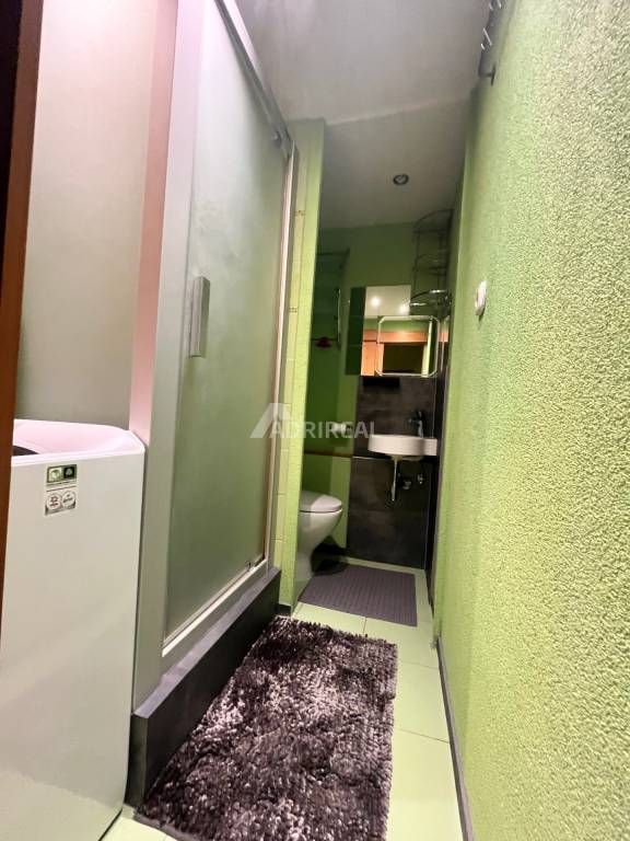 REZERVOVANÉ: 1i byt rekonštr. + zariadenie 38,92 m2; Záhonok - 7