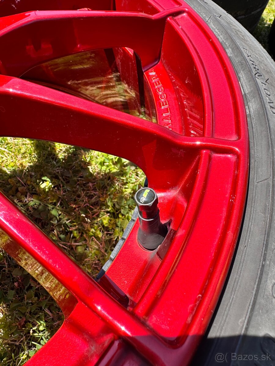 Oz ultraleggera candy red - 7