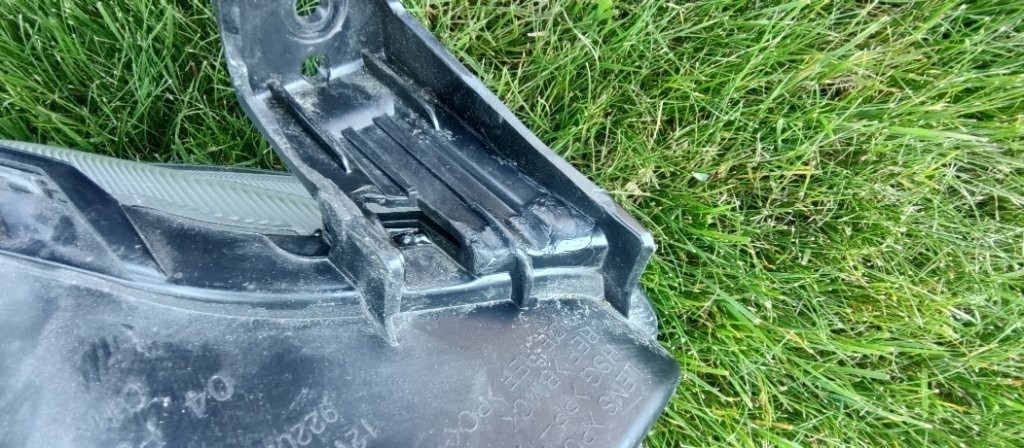 Kia Ceed 3 III CD 2018 - 2021 - Predna hmlovka mlhovka - 7