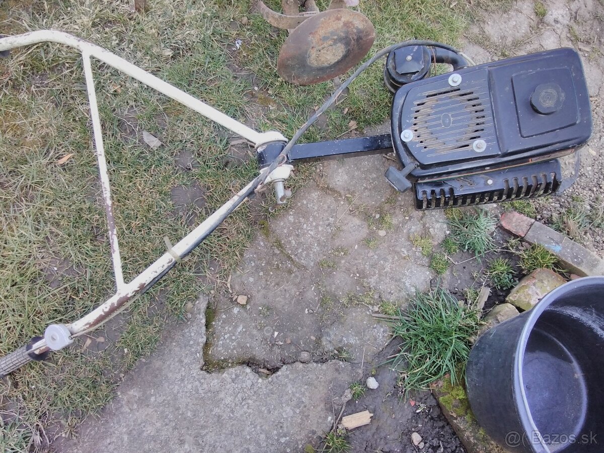 Predám starý rotavátor za šrotovú cenu. - 7