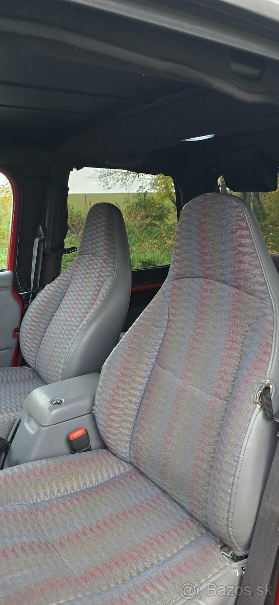 Jeep Wrangler 2.5 - 7