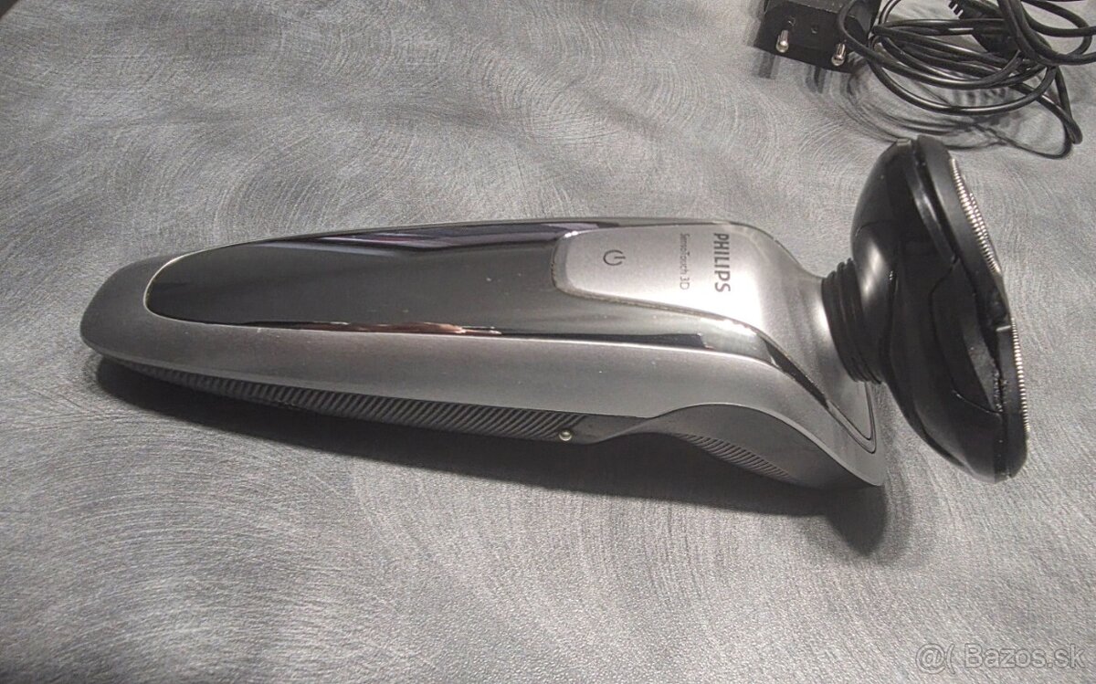 Holiaci strojček PHILIPS senso touch 3D - 7