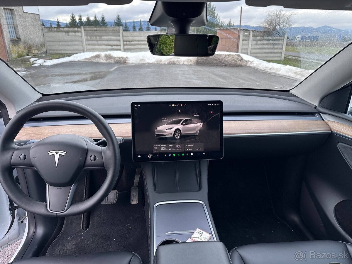 Tesla model Y LR - 7