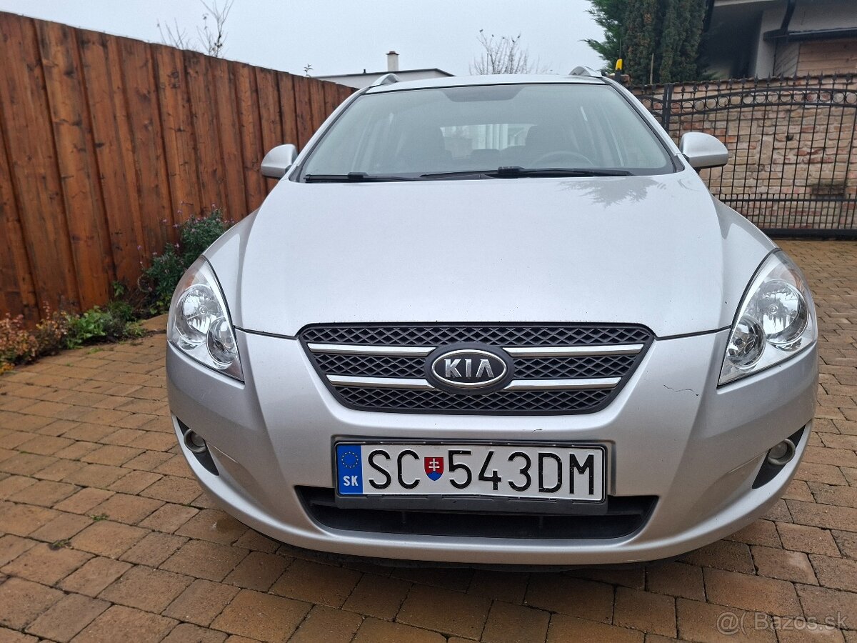 Predám Kia Ceed SW 1.6 CRDi, 3/2008 - 7