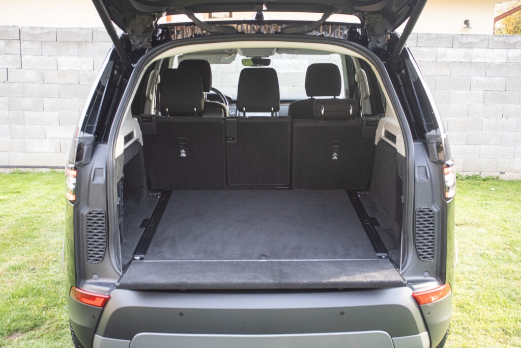 Land Rover Discovery 3.0 SDV6 SE - 7