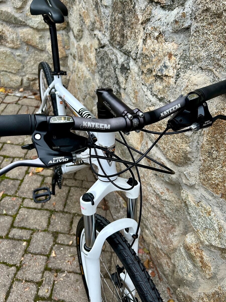 KTM Ultra 26” M - 7
