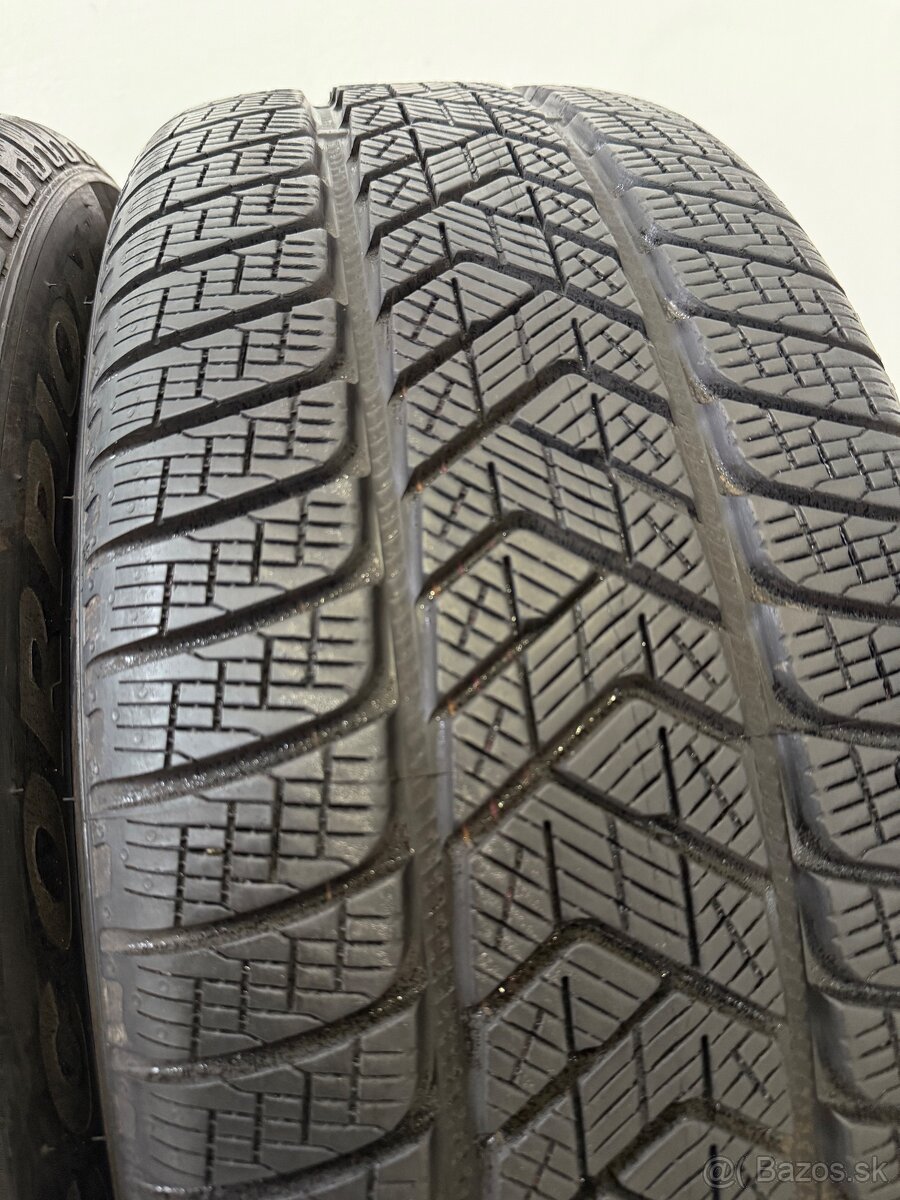Zimné pneumatiky 235/55/19 Pirelli Scorpion Winter MO - 7