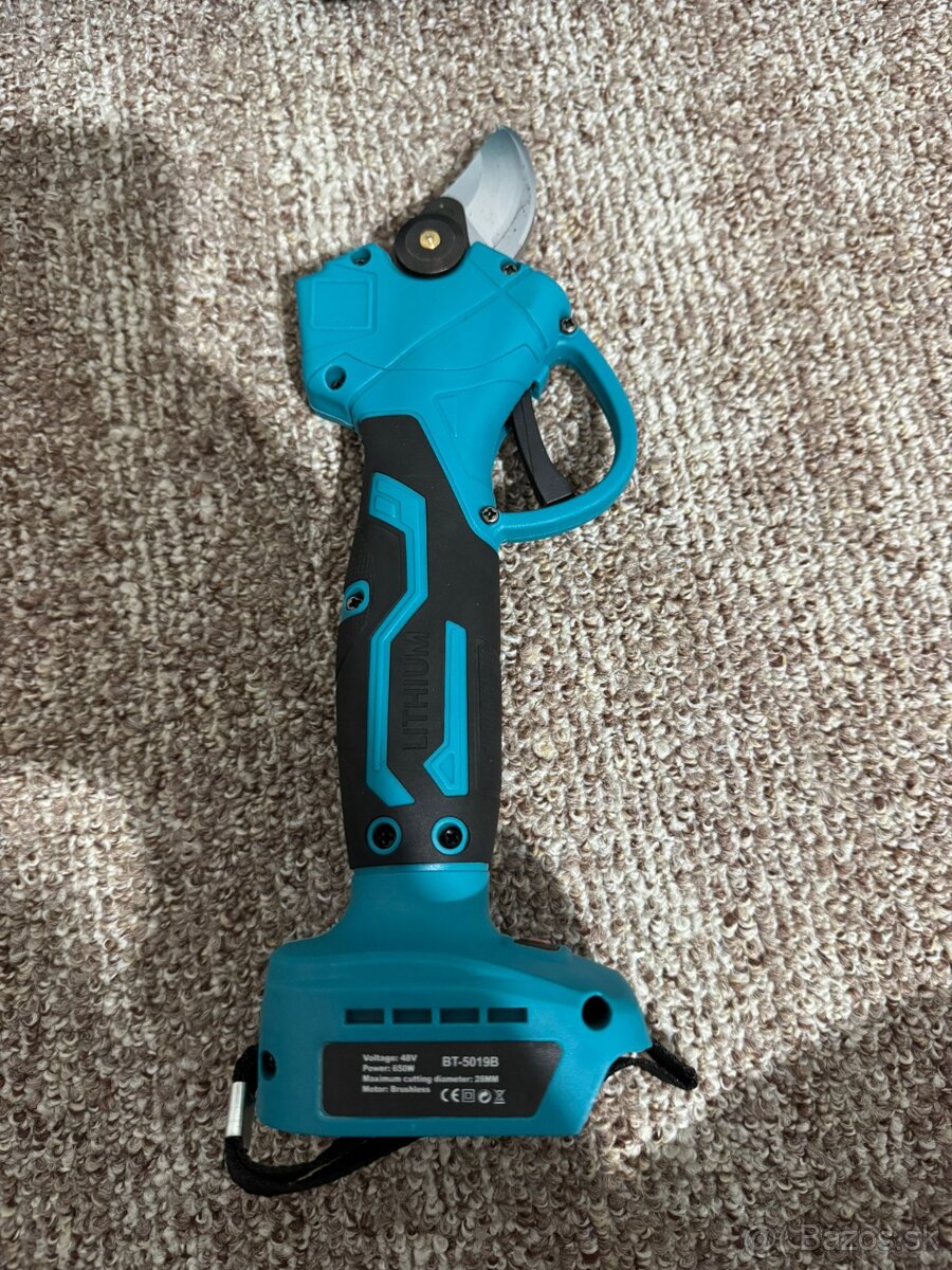 Akú set náradia 6v1 - 7