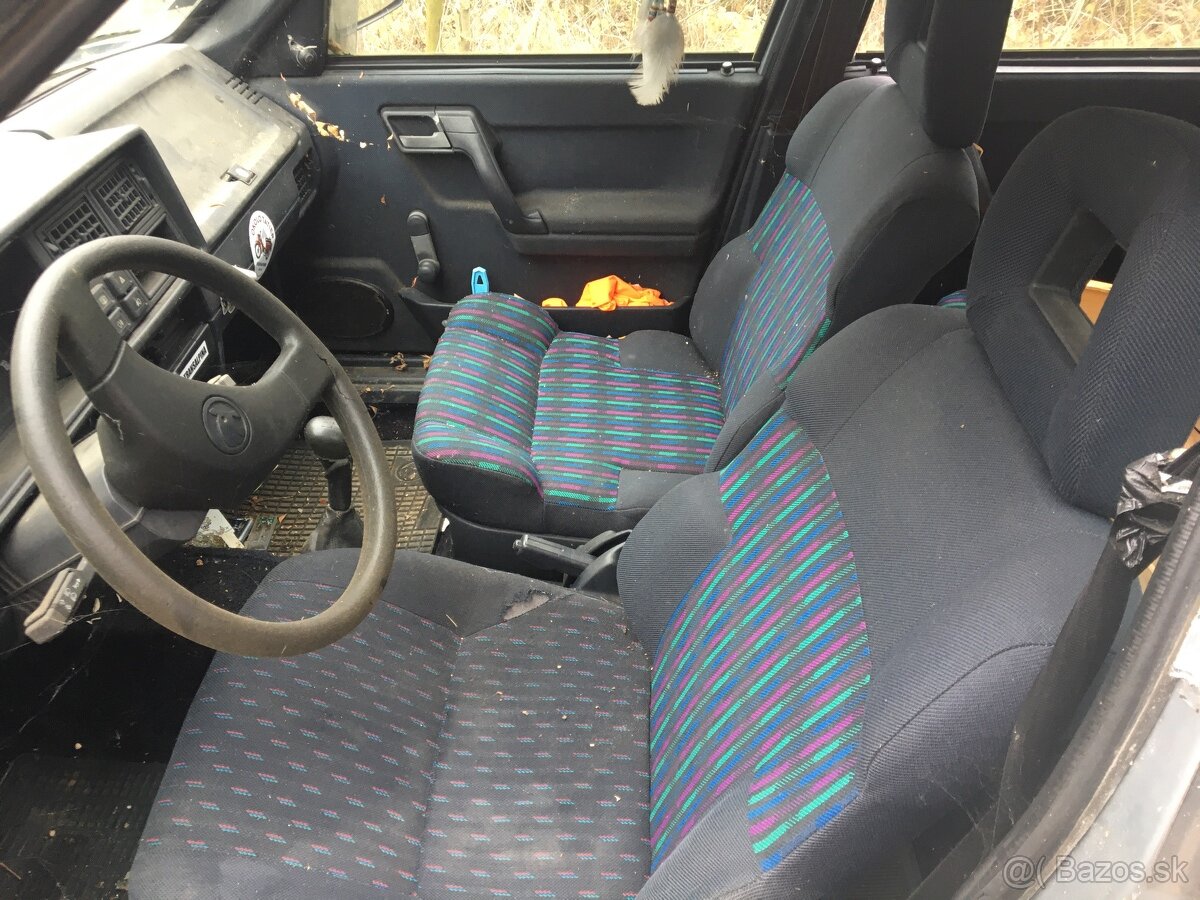 Favorit Silverline 1.3 jednobod. vstrek - 7