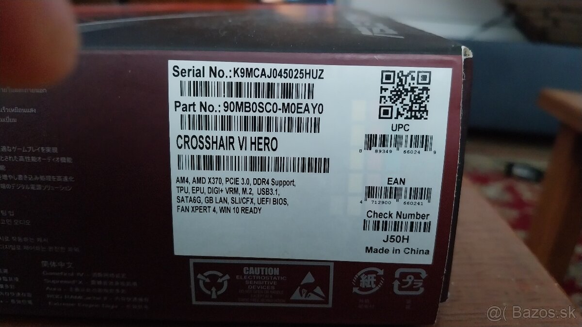 ASUS ROG CROSSHAIR VI HERO - 7