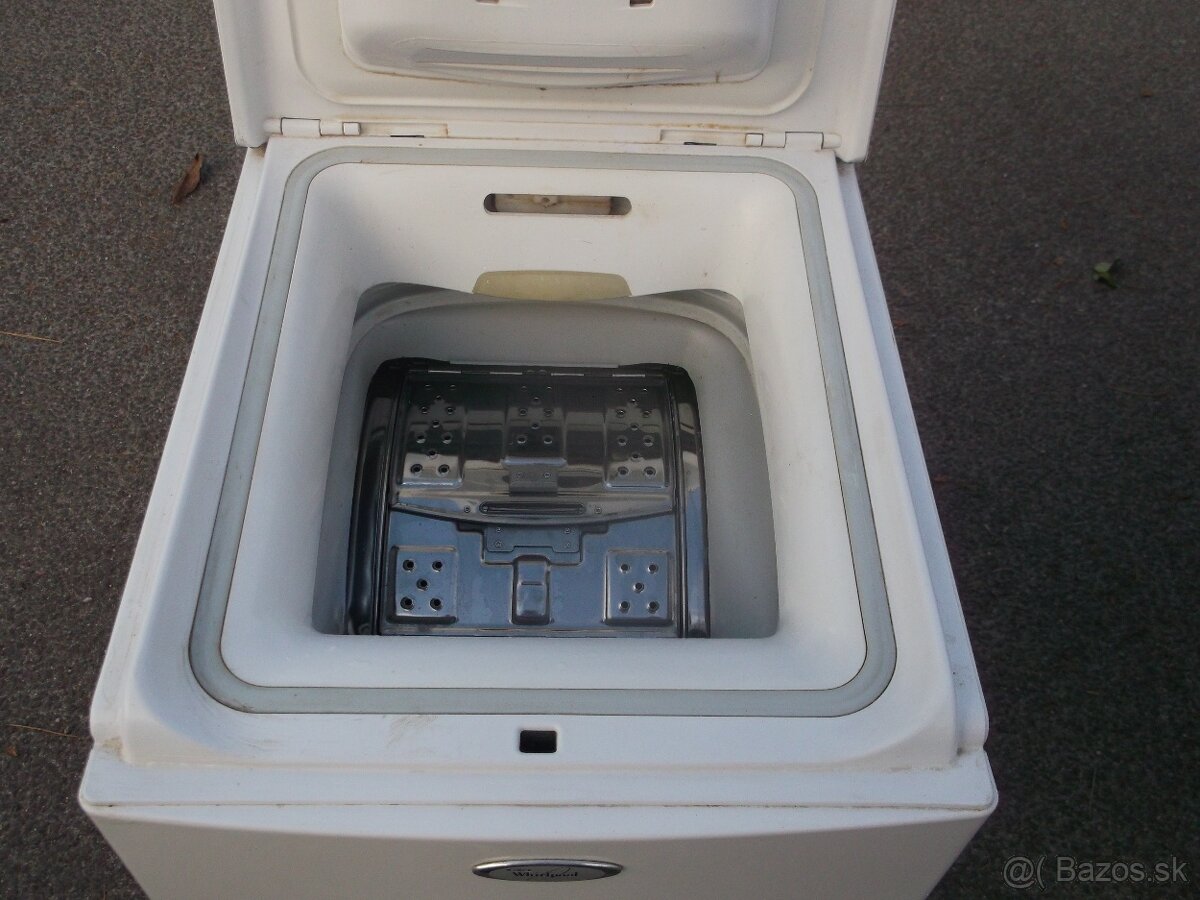 Predám plnefunkčná automatická práčka WHIRLPOOL,display - 7
