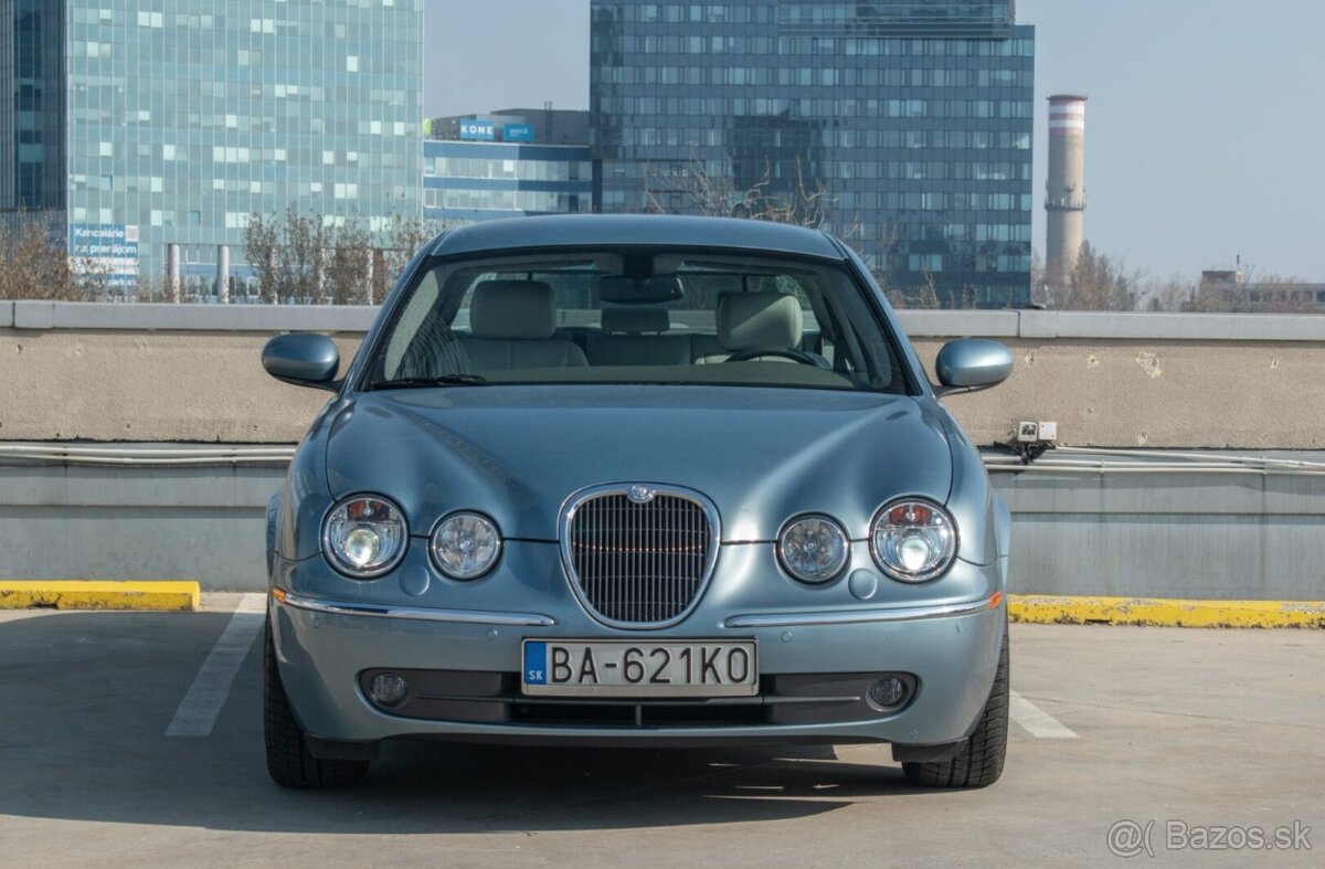 Jaguar S-Type 3.0 V6 175kw Manual - 7