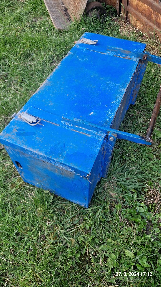 Diely poľnohospodárske stroje - 7