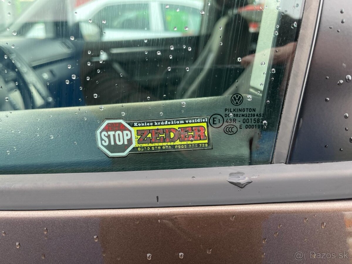 Volkswagen Touran - 7