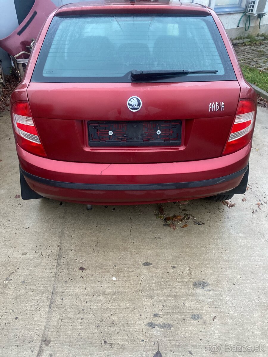 Rozpredám skoda fabia 1.2 HTP 47kw - 7