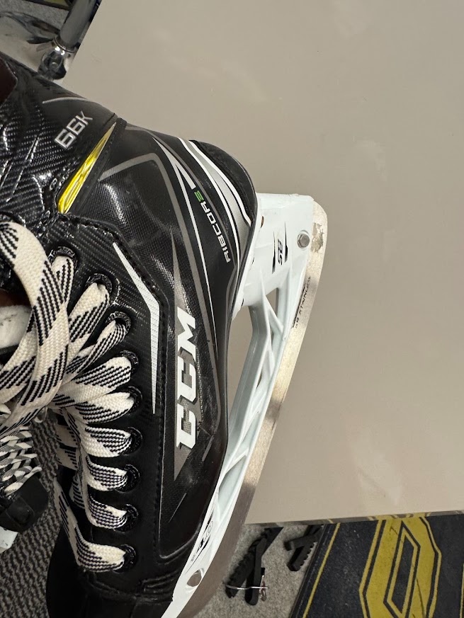 BRUSLE CCM RIBCORE 66K, vel. 38,5/5D - 7