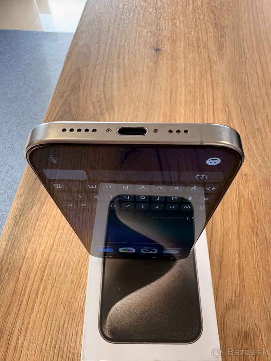 iPhone 15 Pro 128GB top stav - 7