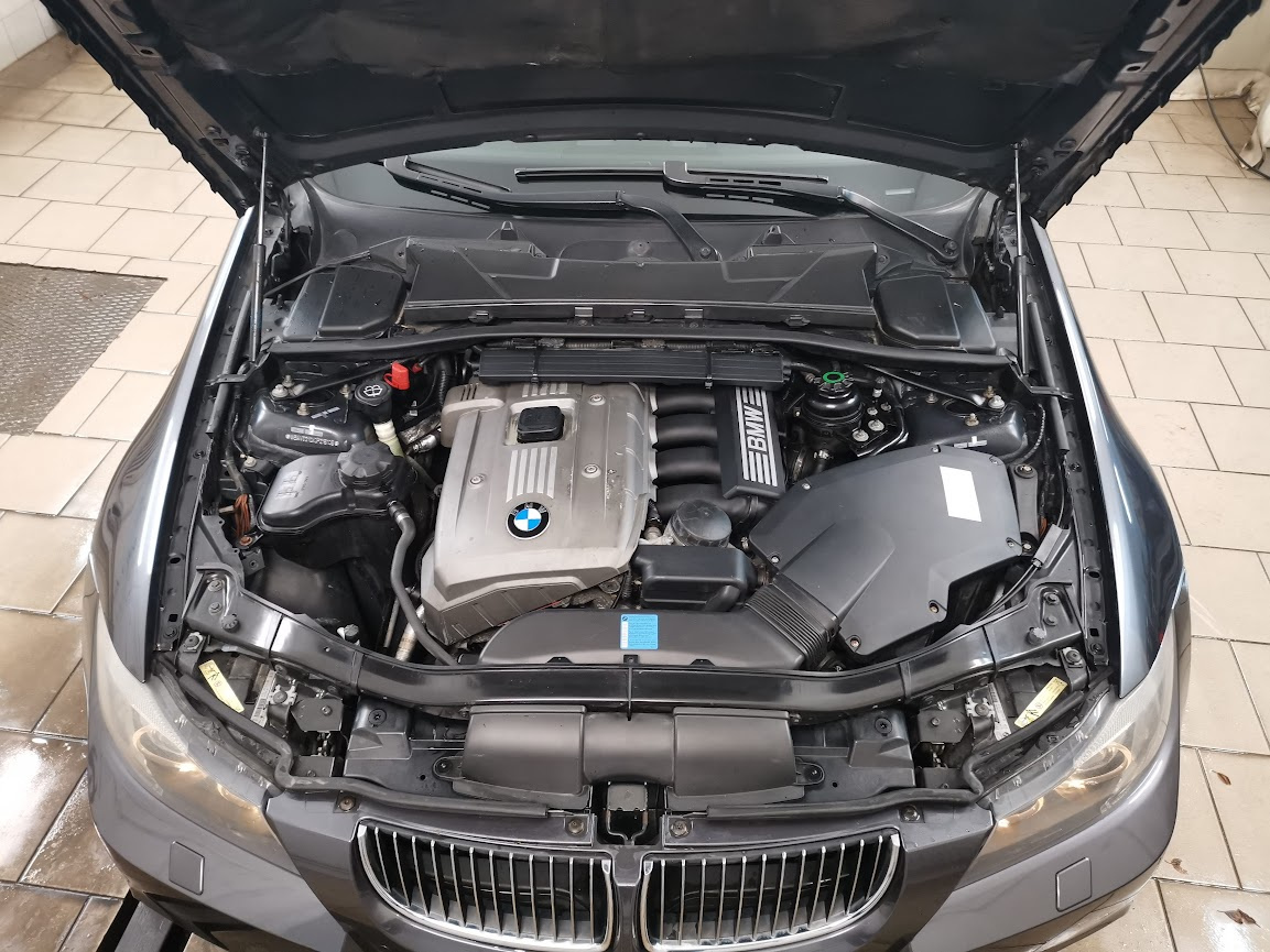 BMW 330xi TOURING (combi) - 7