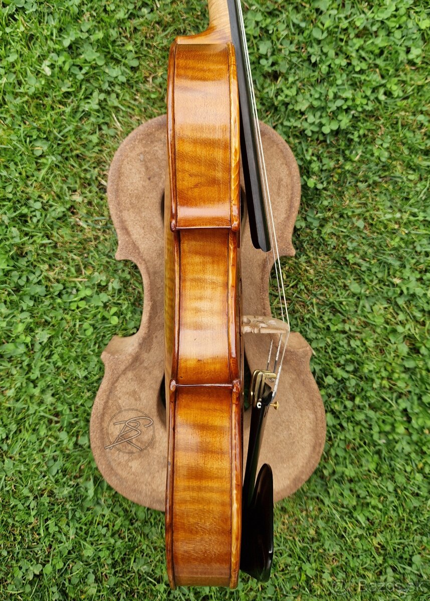 Zaujímavé husle 4/4 - 7