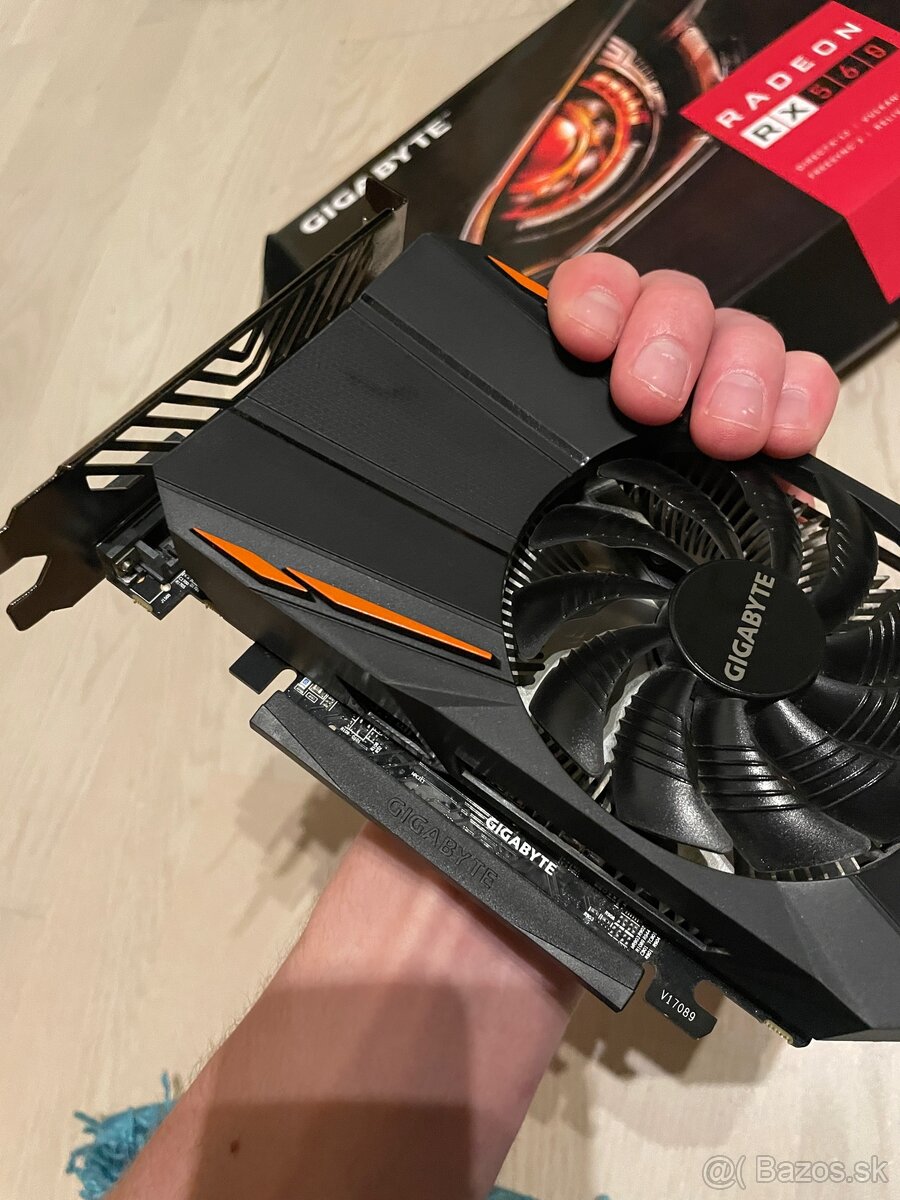 Gigabyte Radeon RX560 2gb - 7