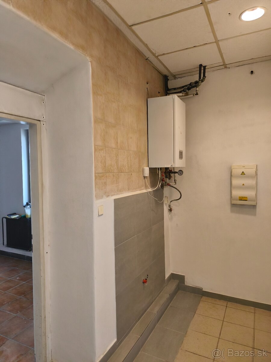 Prenájom obchodného priestoru v centre Trenčína - 7