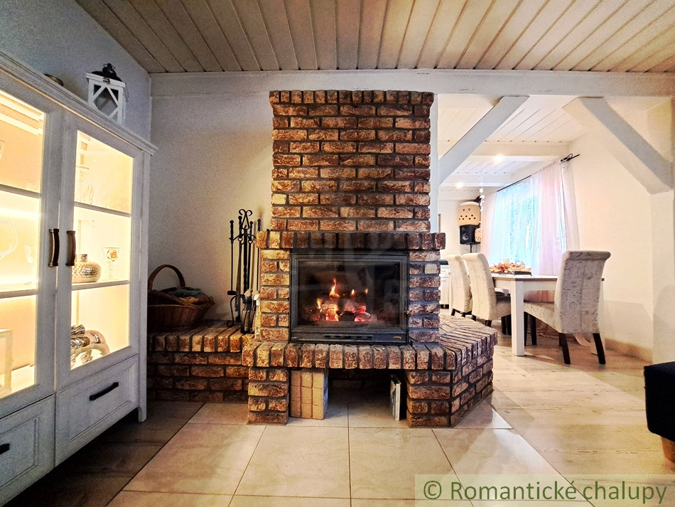 Vidiecky domček s romantickou a chalupárskou atmosférou v - 7