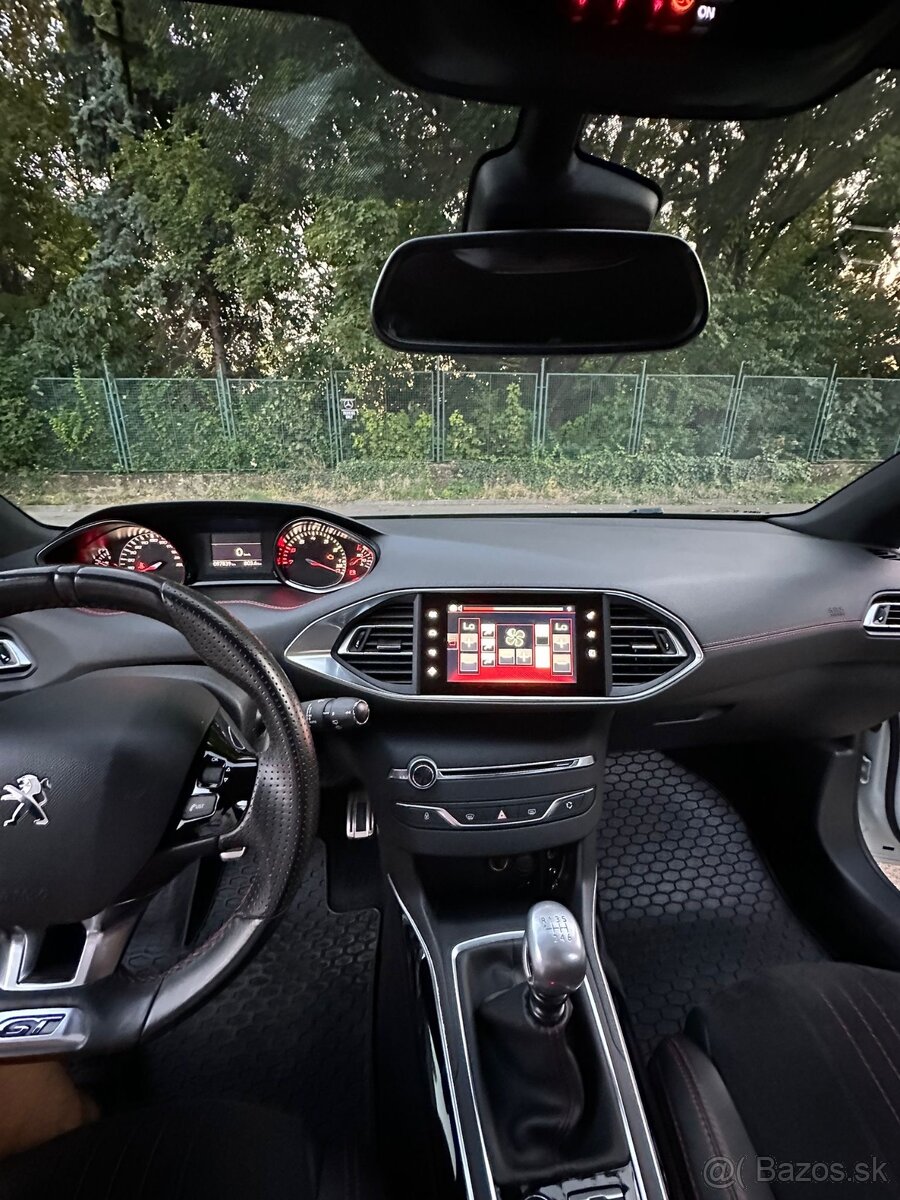 Predám Peugeot 308 GT,1.6,151kW - 7