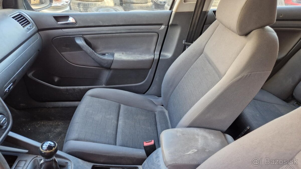 VW Golf V 1,4i 66kw kód motora: BLN - 7