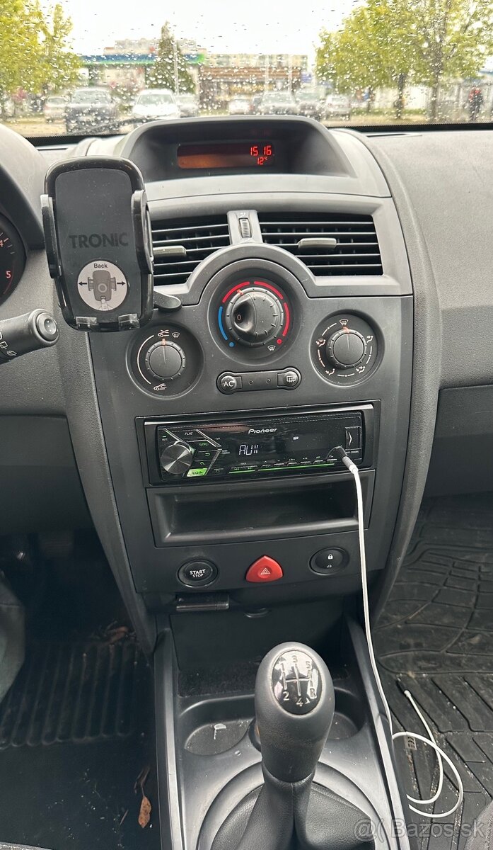 RENAULT MEGANE GRANDTOUR COMBI - 7