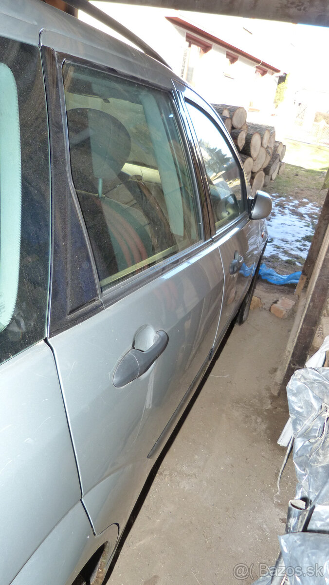 Kompletné dvere na Ford Focus - 7