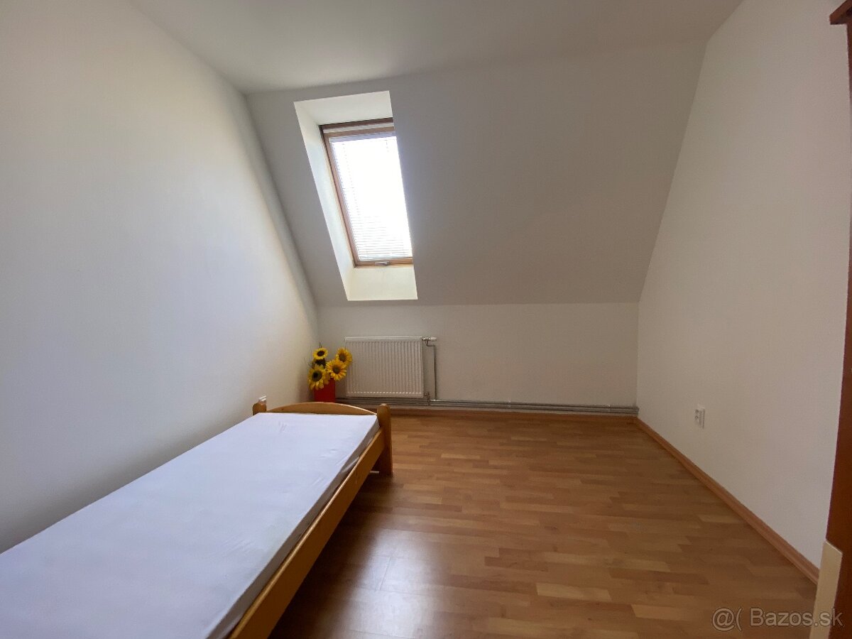 3 izbový byt v širšom centre mesta - 7