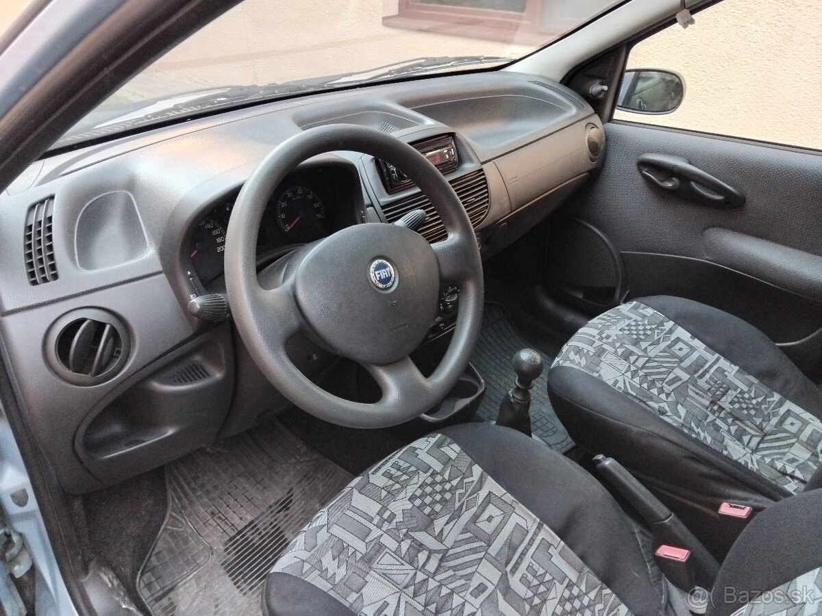 Fiat Punto 2 1.2 benzín - 7