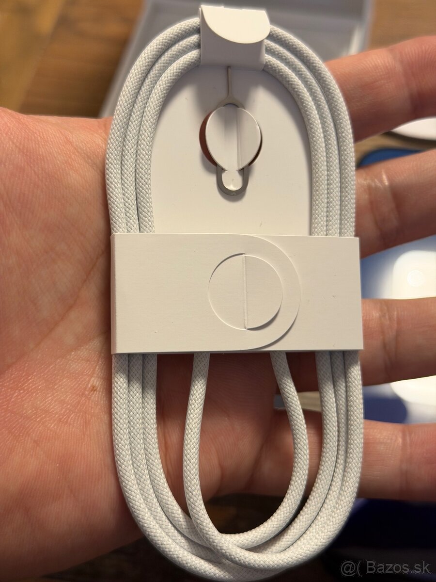 Predám iPhone 16 Pro Max 512 GB čierny titán - 7