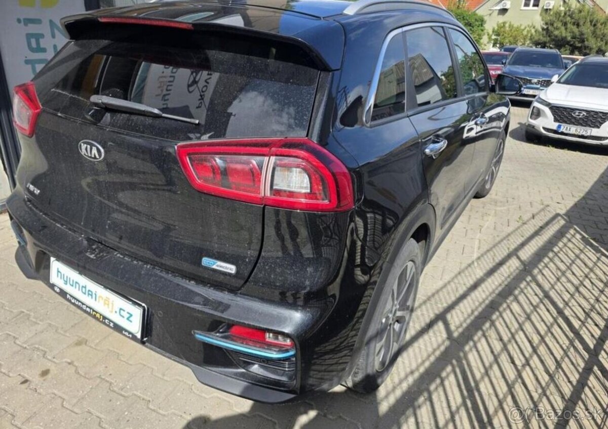 Kia e-Niro 150kW-64kWh-100SOH - 7