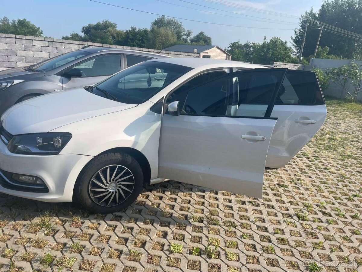 VW POLO 1.0 benzín 44kw - 7