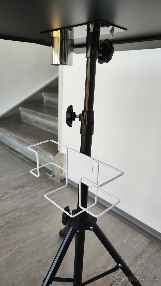 Tetovací stolík - tripod - 7