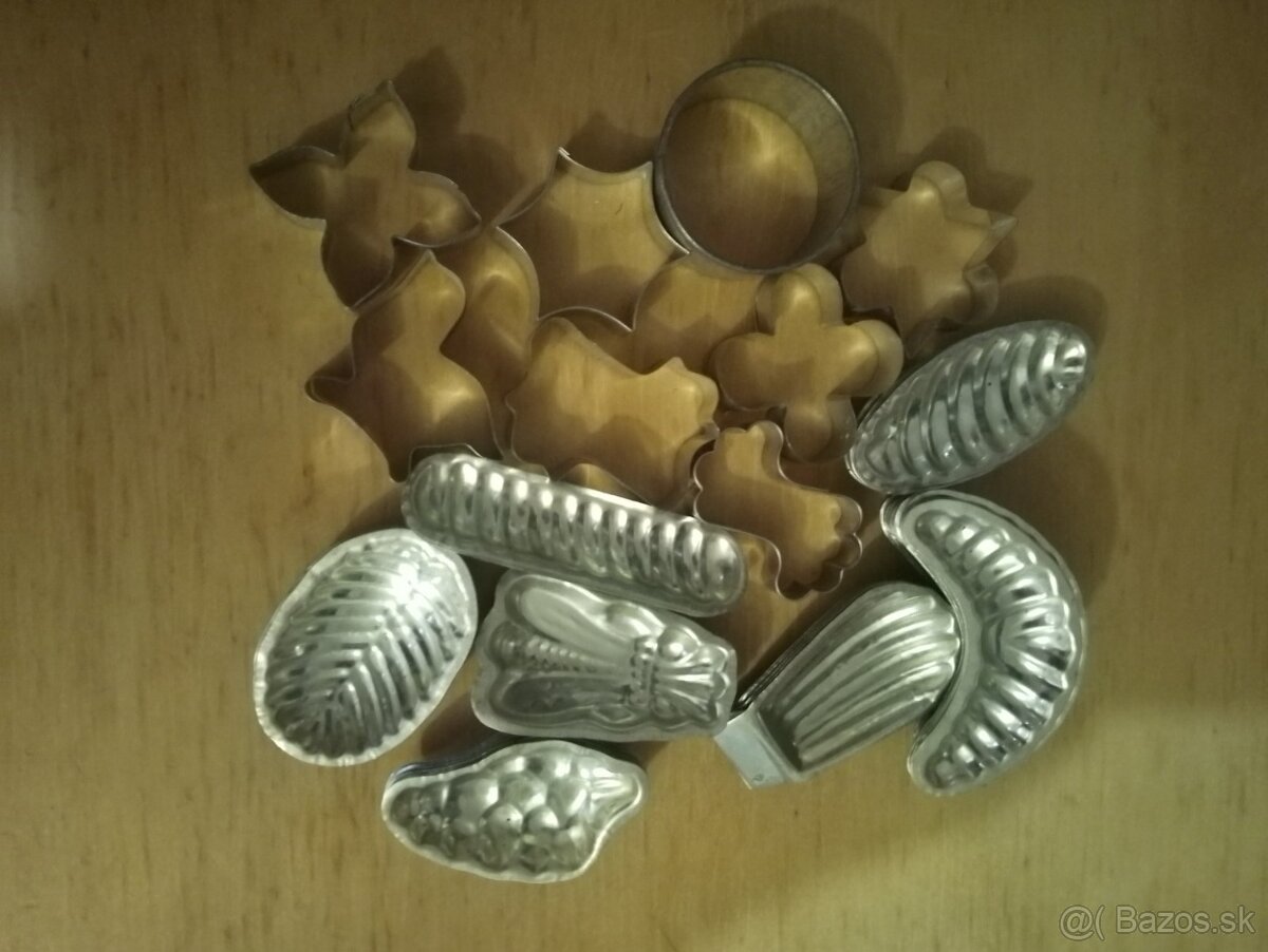 Staré formičky na pečenie - 7