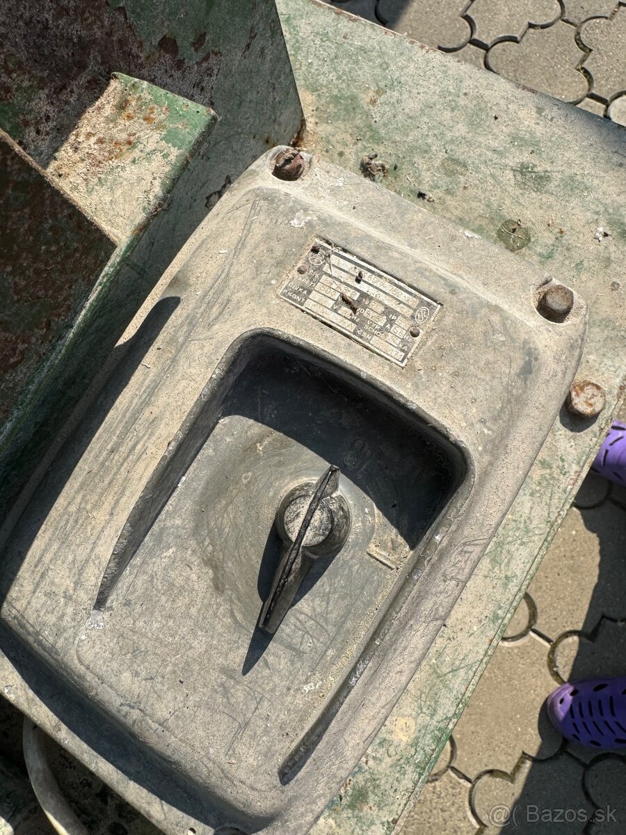 šrotovník na obilie - 7