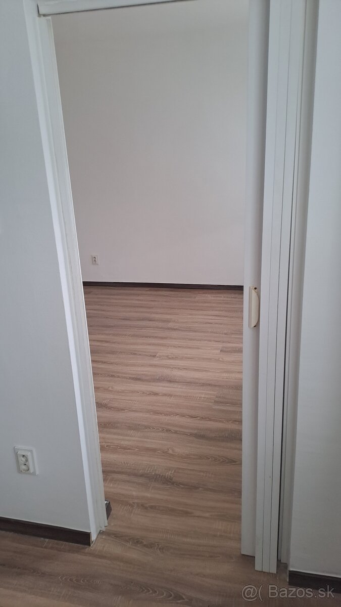 1.izbový byt na prenájom - 7