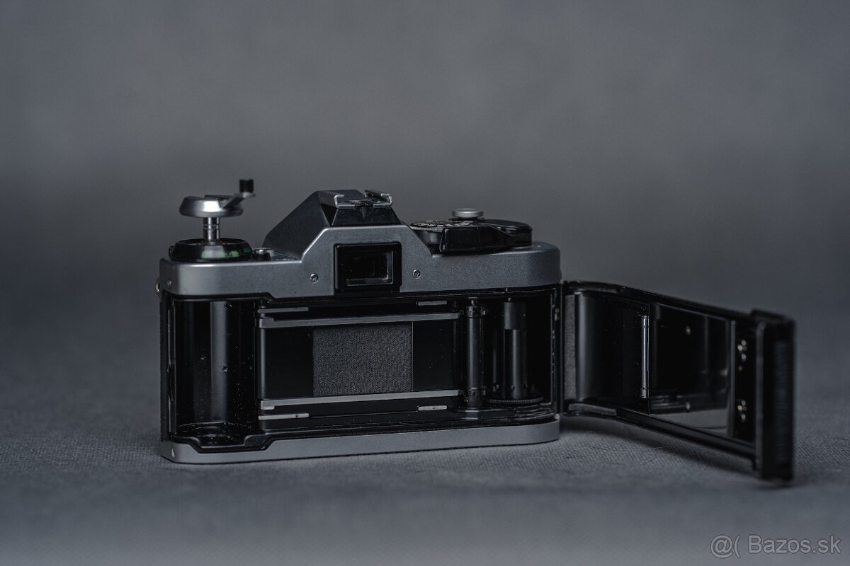 Canon AE-1 Program, Canon FD 50mm f1.4 - 7