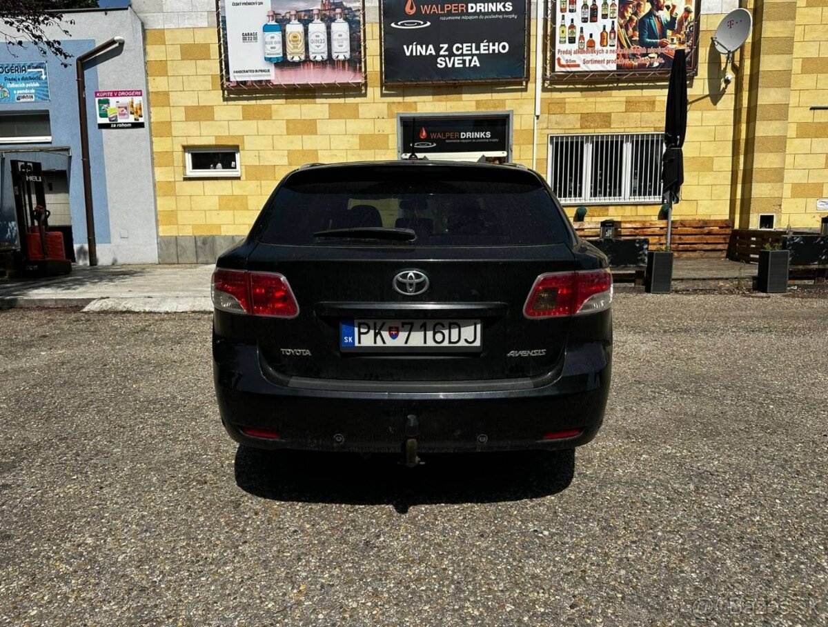 Toyota Avensis combi 2.2 D-4D Exclusive - 7