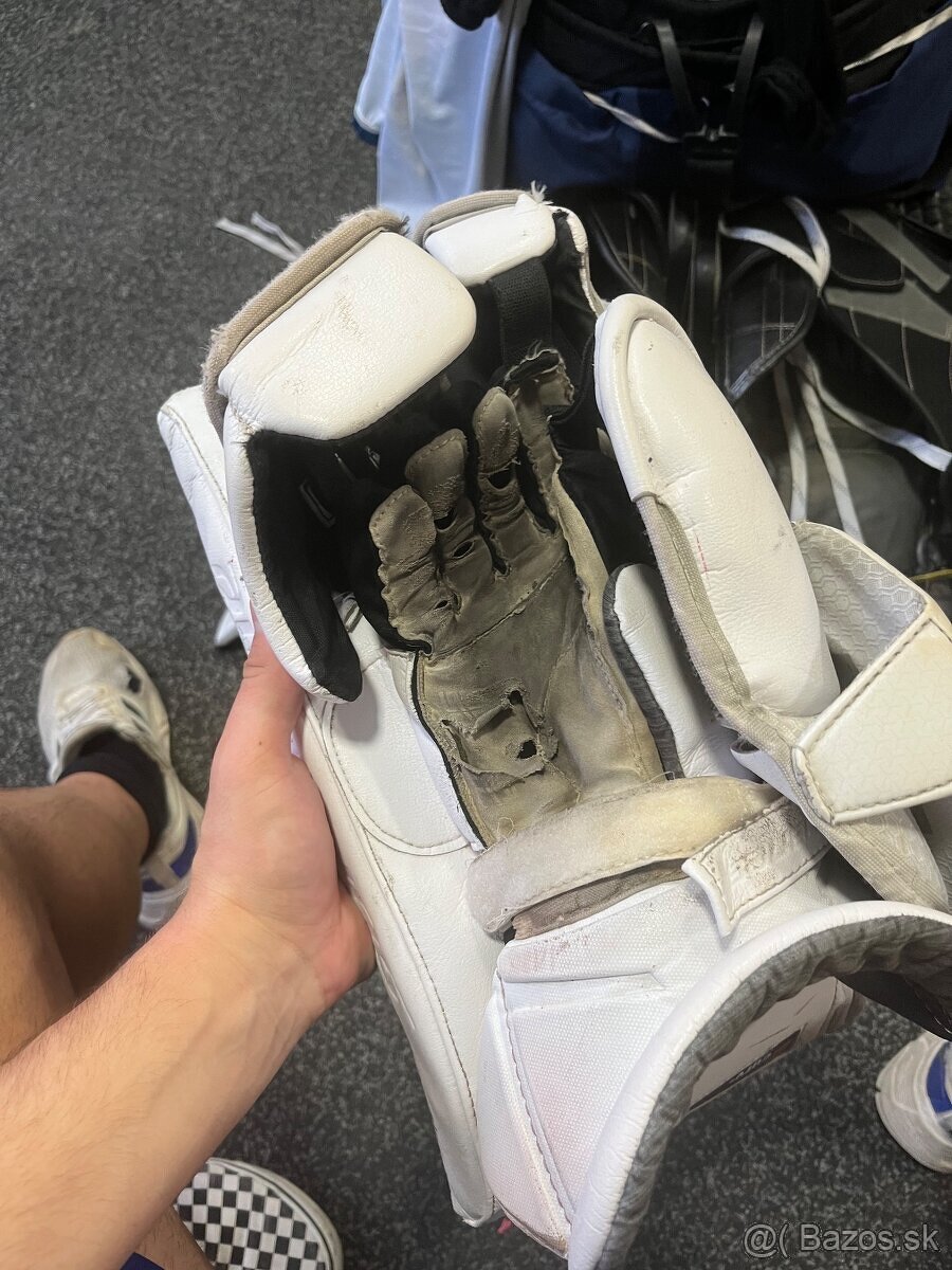 Lapačka a vyrazacka bauer hyperlite/ultrasonic - 7