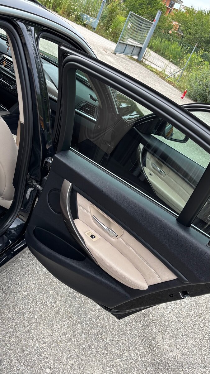 BMW F30 335i ACTIVE HYBRID 3 Sedan Black-sapphire metallic - 7