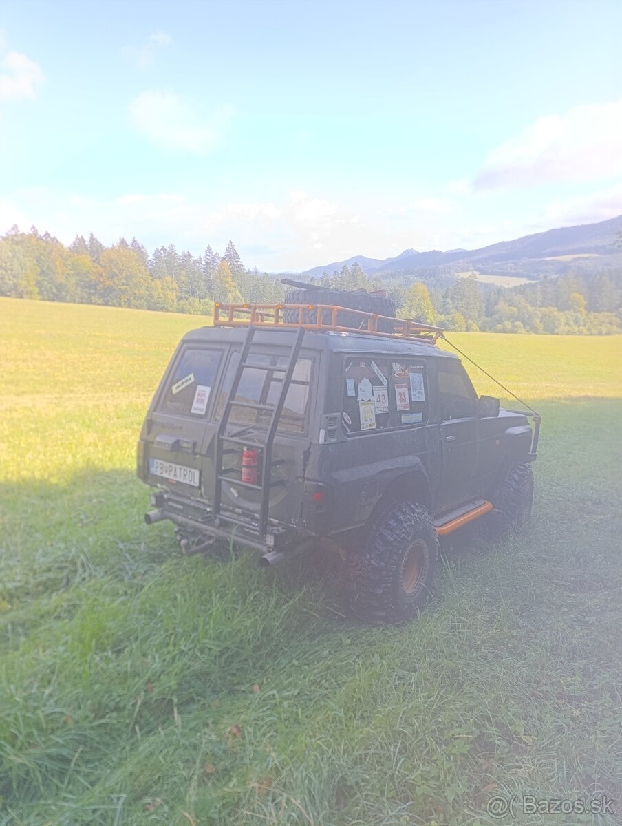 Predám Nissan patrol y60 - 7