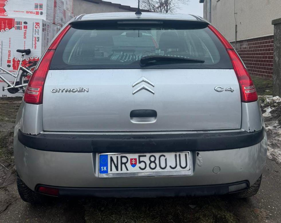 Predám Citroen C4 1.6 hdi - 7