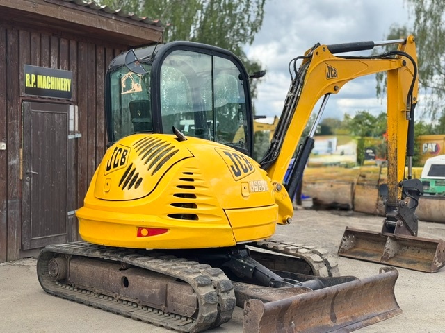 Pásový bagr JCB 8065 - 7