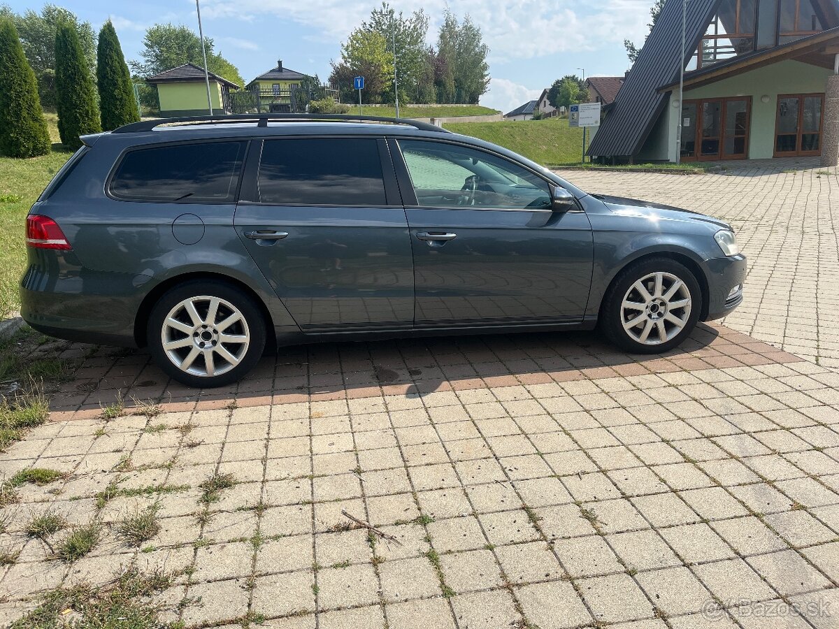 Volkswagen Passat Variant B7 1.6 TDI 77kW, r. 2011 – Comfort - 7