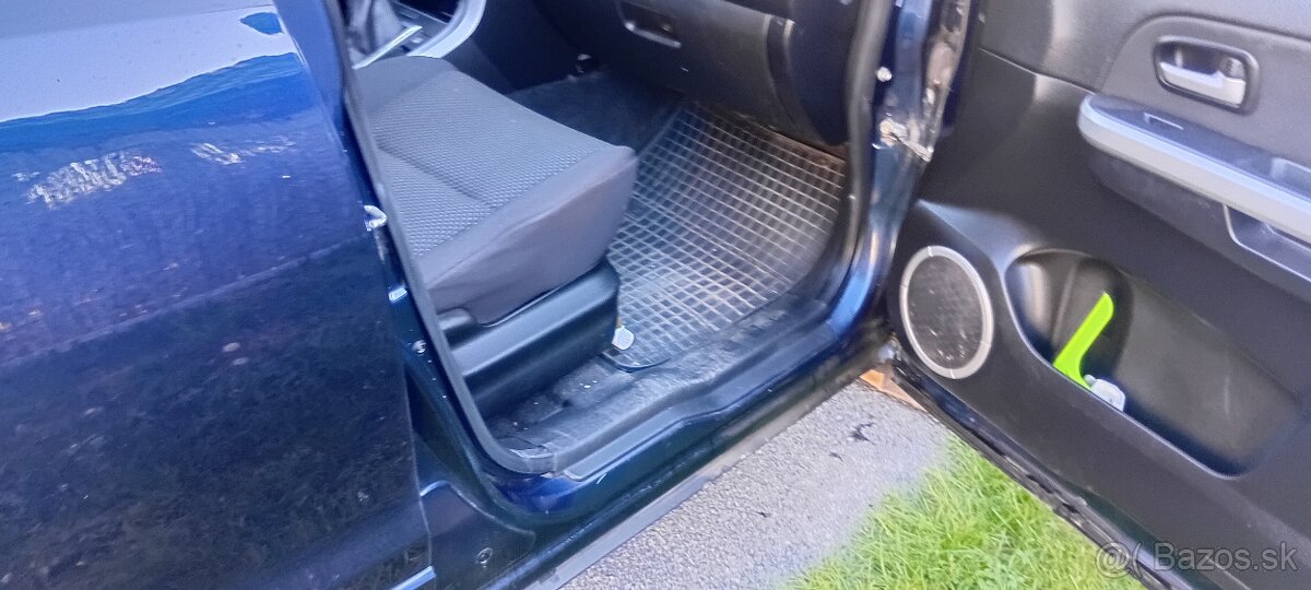 Suzuki grand vitara - 7