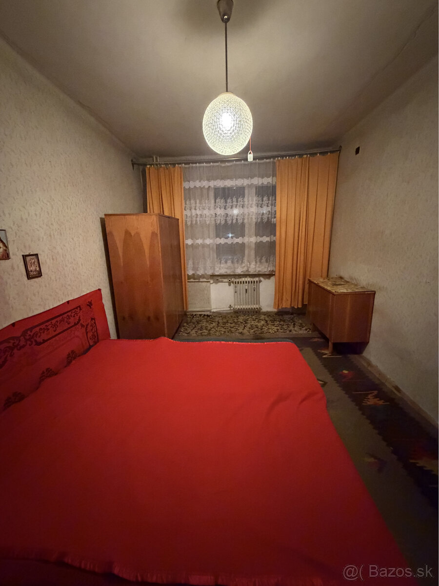 Na predaj 2-izbový byt v Humennom. - 7