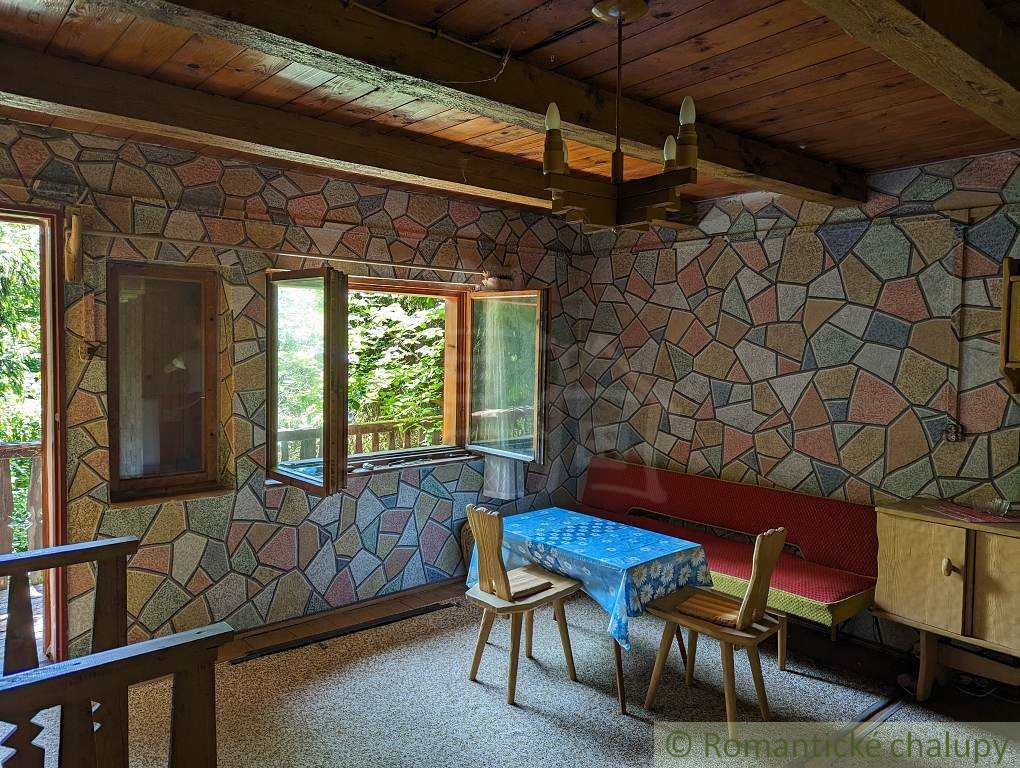 Chata na Ružíne bez priamych susedov. Nová cena - 7